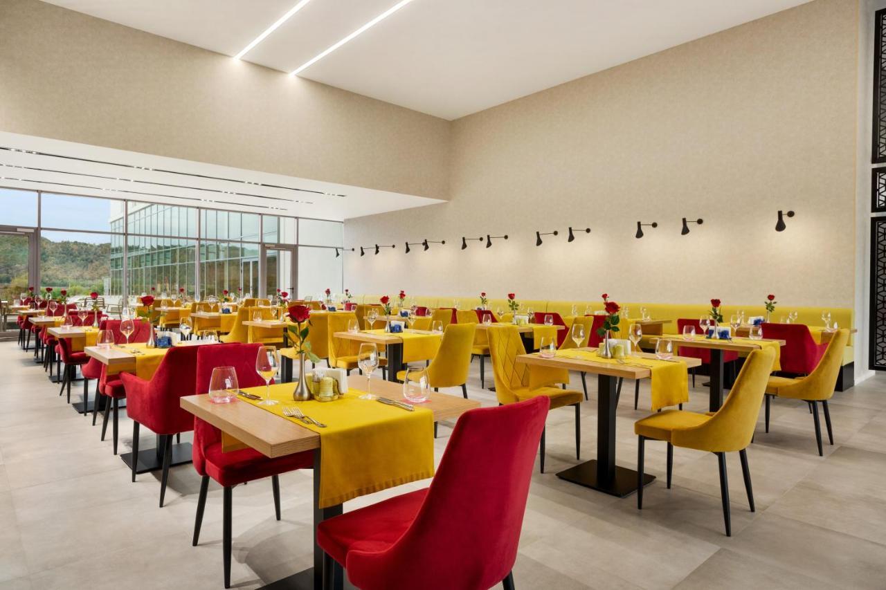 Ramada By Wyndham Hotel 4*