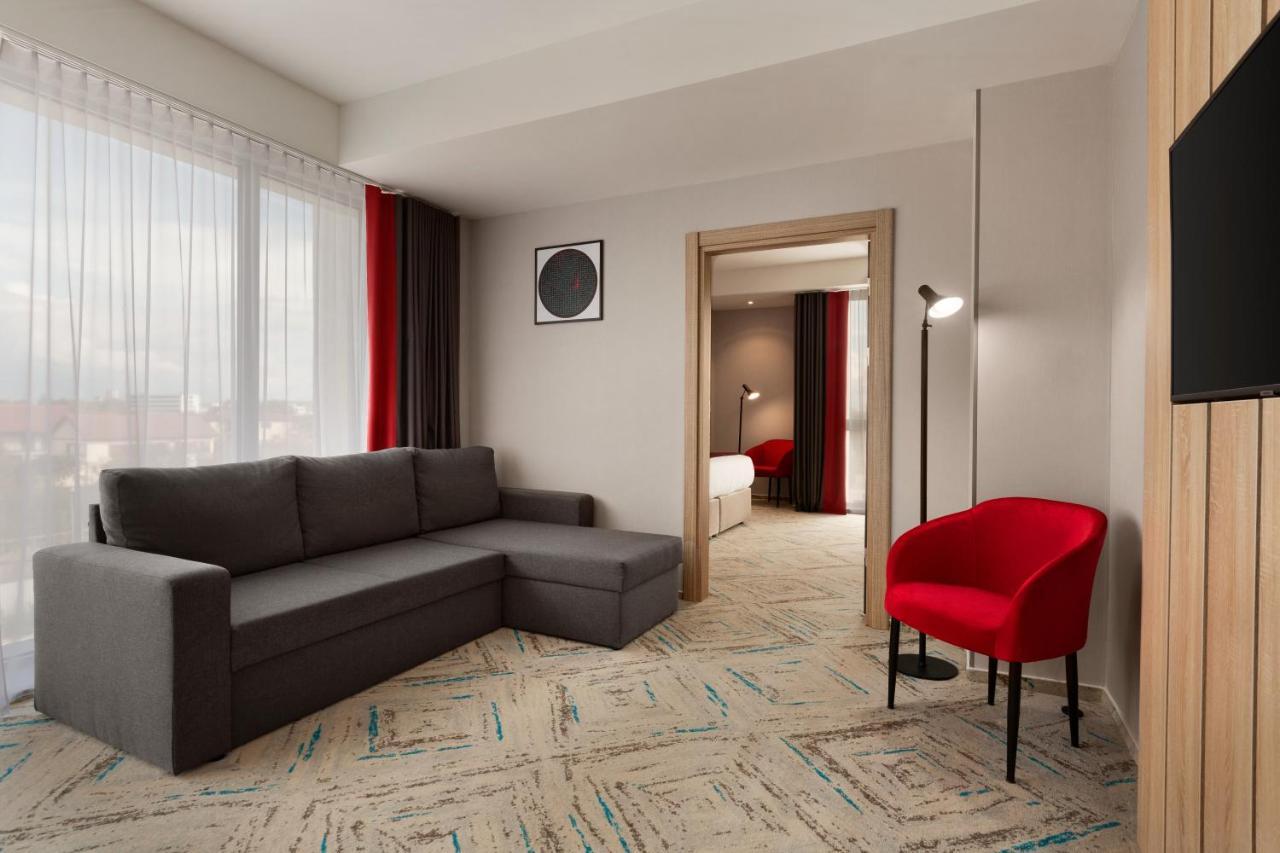 Ramada By Wyndham Hotel Târgu Jiu